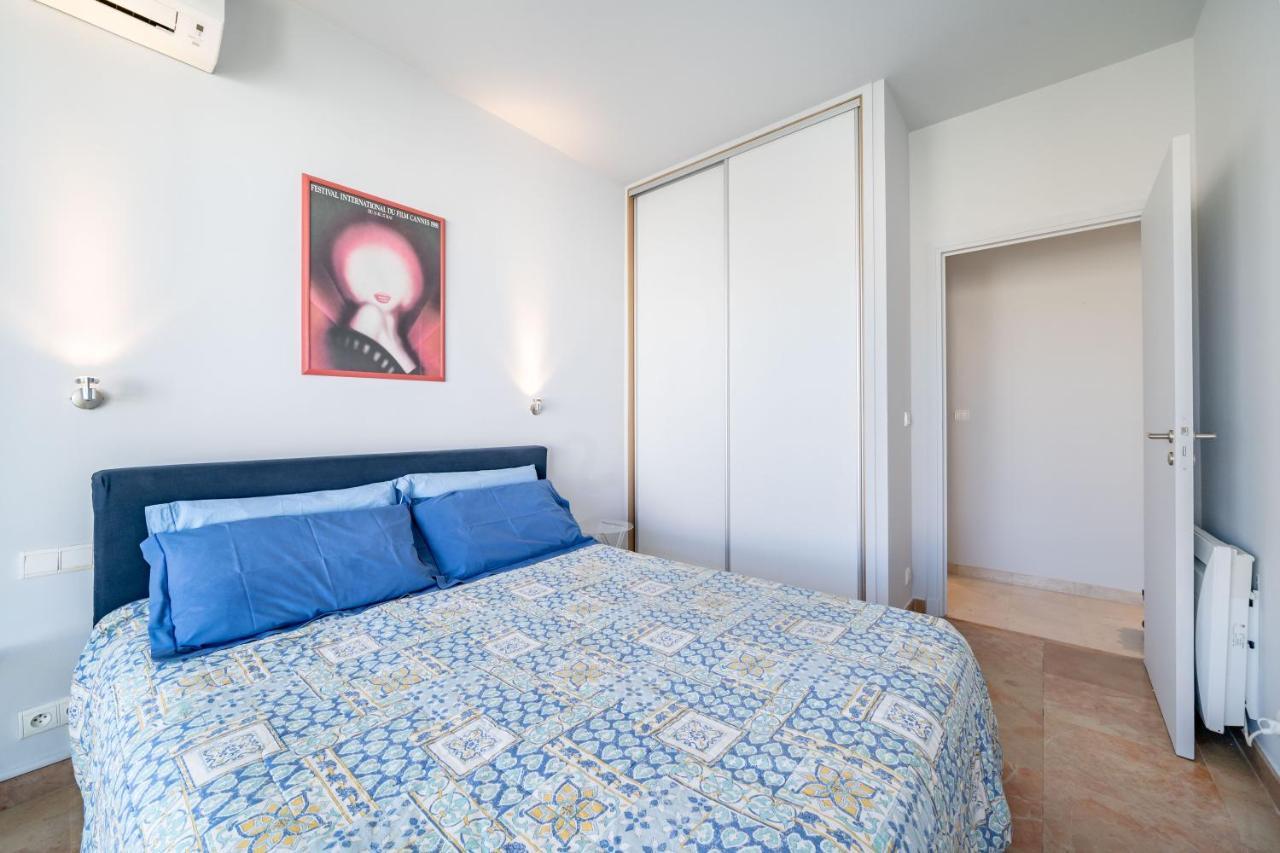 Apartment Palm Beach- Free Wifi- Parking- Sea View *