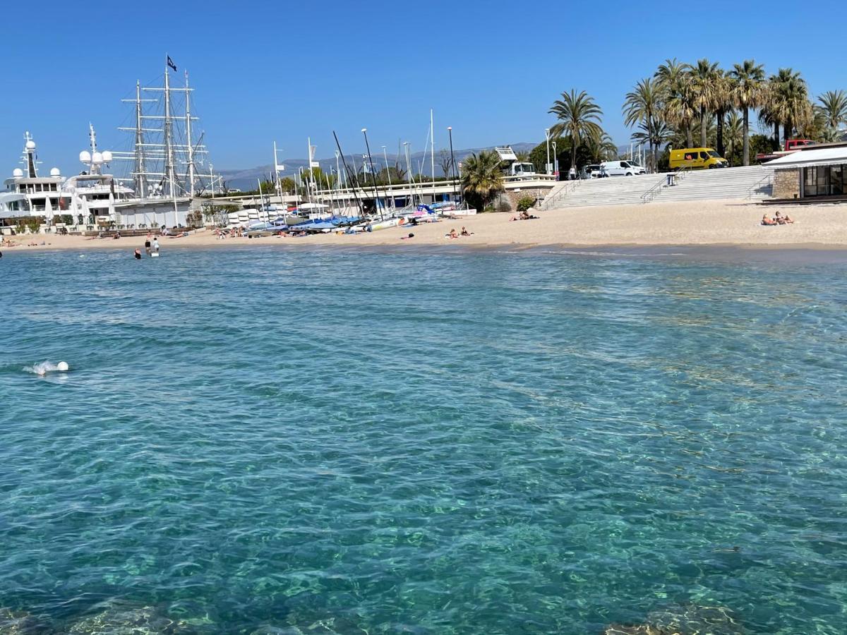 Apartment Palm Beach- Free Wifi- Parking- Sea View *